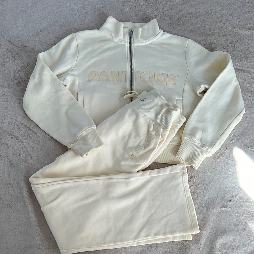 H&M  Pantone Pantone Cream Tracksuit Set EMBOSSED-PRINT JOGGERS and jacket